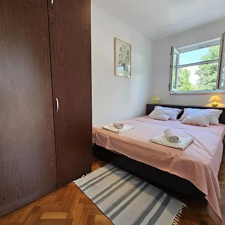 Magdica By Interhome Malinska